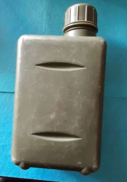 SADF 2L WATER BOTTLE (LARGE LID TYPE) - USED