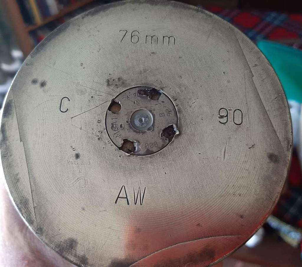 EMPTY (FFE/ INERT) 76 MM SHELL CASING