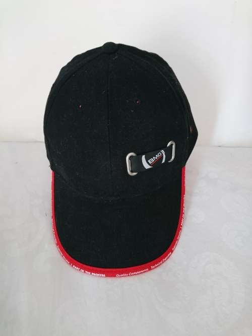 Caps branded Collection of 15