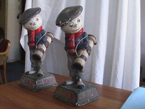 RARE COLLECTABLE 1930'S ORIGINAL DUNLOP CADDIE MAN ADVERTISEMENT FIGURE