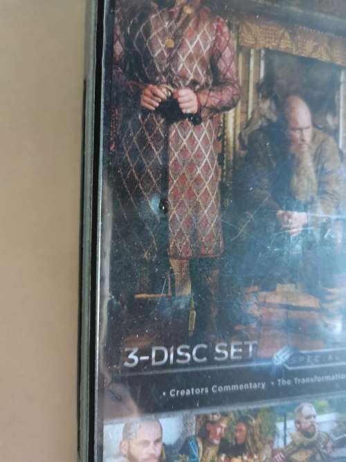 DVD Lot 2 - Vikings Series 1 to 5