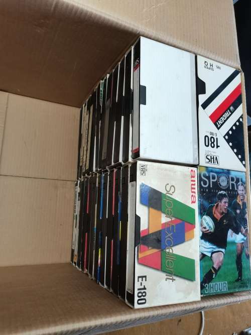 Big box of 100+ VHS tapes