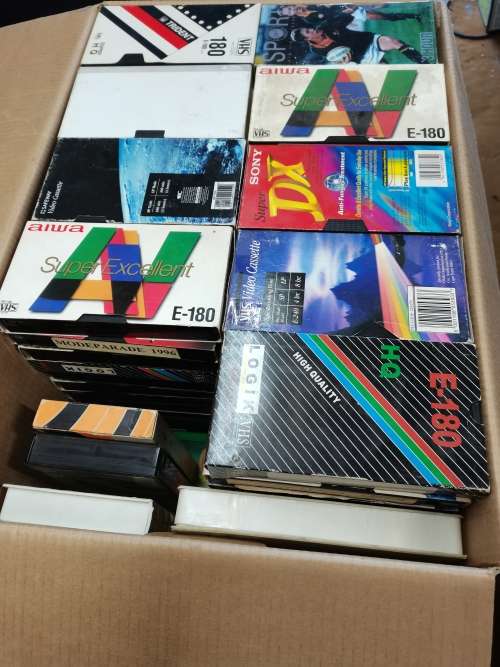 Big box of 100+ VHS tapes
