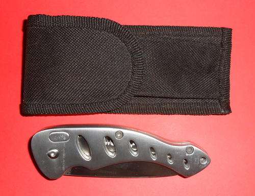 Flick Knife with Belt Clip and Pouch