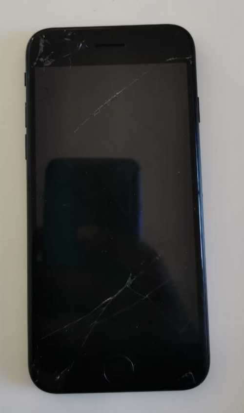 iPhone SE 2nd Gen (2020) - For Parts (Read description!)