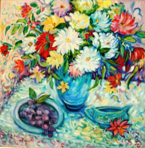 Grapes in bowl with Autumn flowers