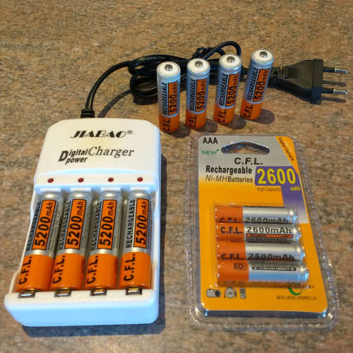 8 x AA & 4 x AAA Rechargeable Batteries & Charger