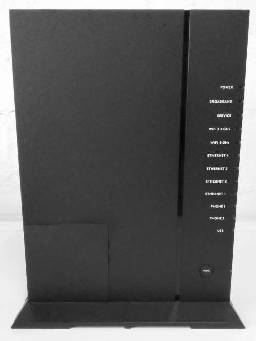 Calix GigaCenter 844E-2 Router | Gigabit LAN and WAN | Wi-Fi 2.4GHz and 5GHz | Guest SSID