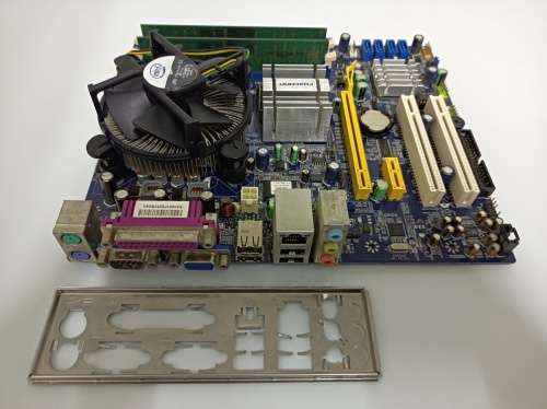 Foxconn 45CMX motherboard + Intel E6300 2.8GHz CPU + Samsung 1GB RAM + Samsung 80GB HDD
