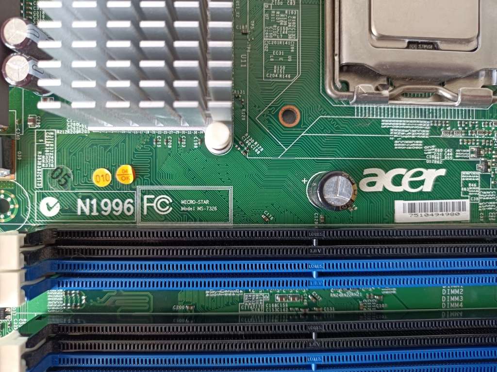 Lenovo motherboard with i5-2500 and Acer motherboard with E2160 - CPUs work - boards untested