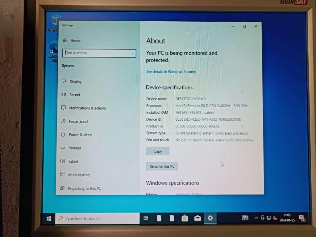 ECS motherboard + Pentium D 945 (2C/2T 3.4GHz) + RAM + Seagate HDD