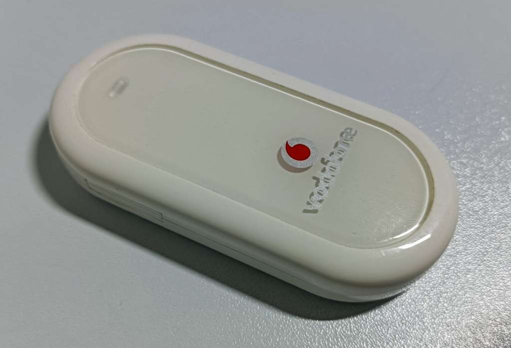 Vodafone Mobile Connect Modem | Huawei E220 | 3.5G HSDPA | In original box