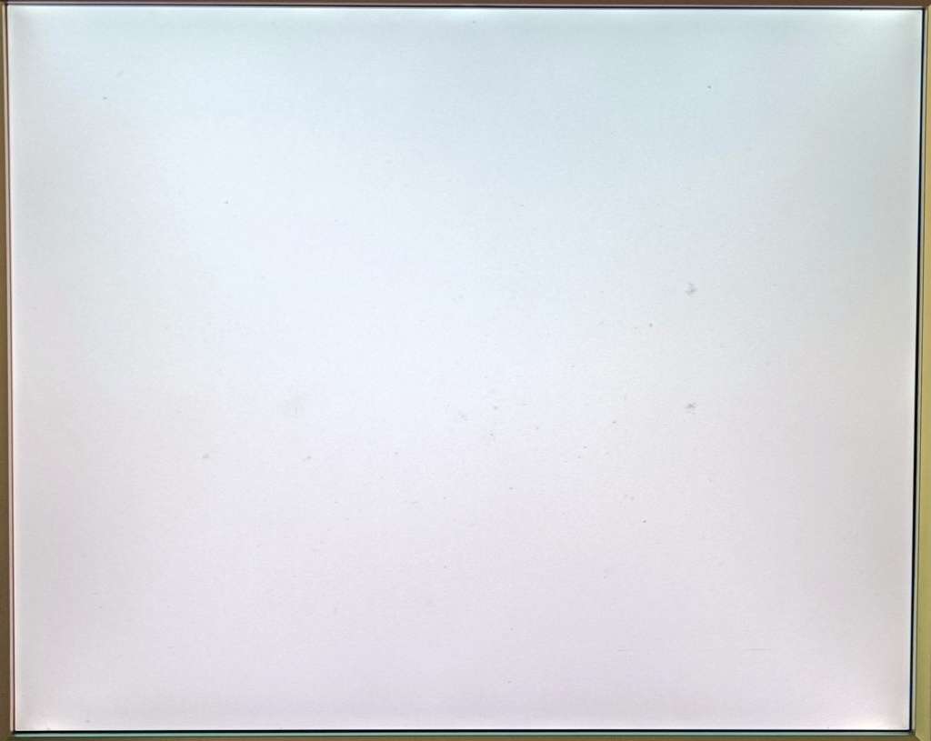 GeniSAT 17` LCD monitor | Model 7005L | Power adapter included | Amazing tilt angles | VGA + Audio