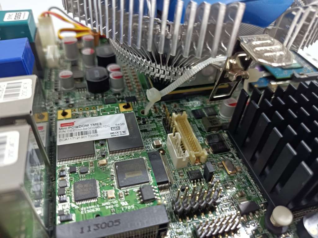 mini-ITX Core i7 4C/8T up to 2.8GHz + 64GB SSD + 4GB RAM + PSU + Windows 11 Pro | New in box