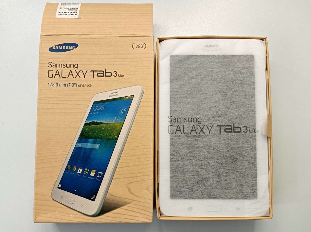 Samsung Galaxy Tablet 3 Lite | 7" WSVGA | 3.75G HSPA+ | In box like new