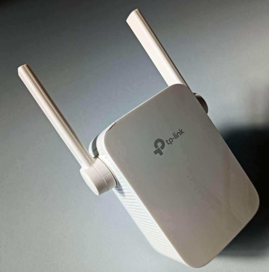 TP-Link Wi-Fi Range Extender
