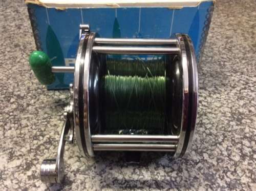 PENN 49 SUPER MARINER REEL IN BOX