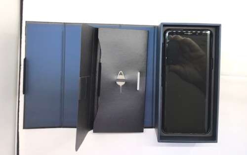 SAMSUNG S9 64GB IN BOX