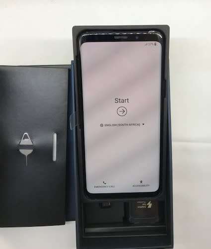 SAMSUNG S9 64GB IN BOX