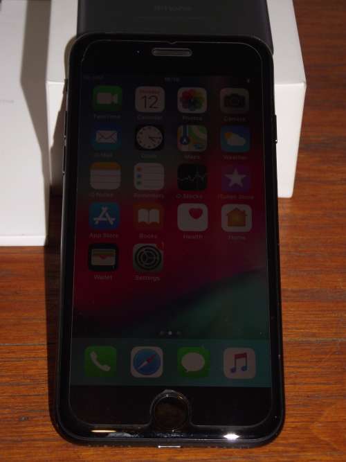 iphone 7 32gb in box