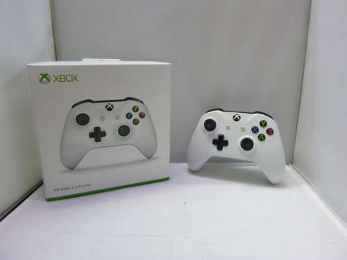 XBOX ONE REMOTE + TEKKEN 7