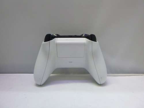 XBOX ONE REMOTE + TEKKEN 7