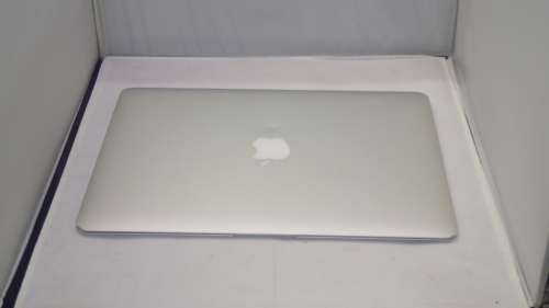 APPLE MACBOOK AIR