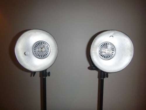 GODEX QL 1000 LIGHTING + 2 TRIPOD + 2 UMBRELLAS