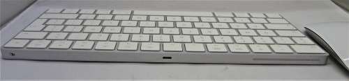 APPLE KEY BOARD AND MOUSE