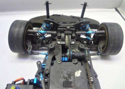 TAMIYA TA06 RC CAR