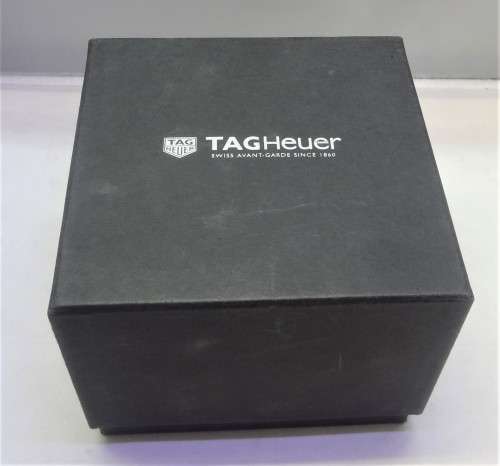 TAG HEUER CARRERA RED BULL