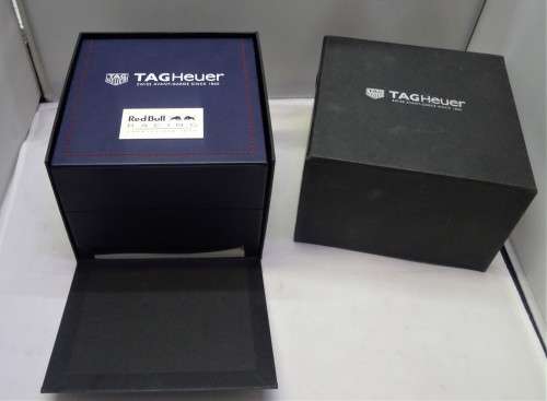 TAG HEUER CARRERA RED BULL