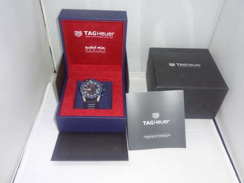 TAG HEUER CARRERA RED BULL