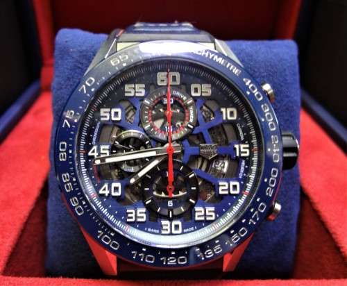 TAG HEUER CARRERA RED BULL