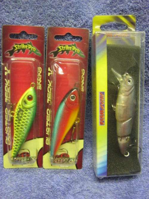 FISH GEAR AND STRIKE PRO FISHING LURES