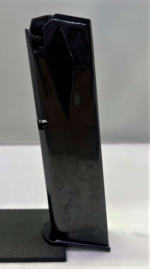 TAURUS 92/99 9mmP 17 ROUND