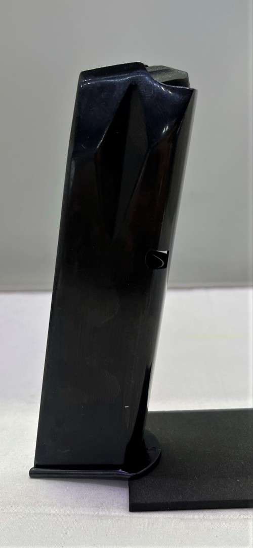 TAURUS 92/99 9mmP 17 ROUND