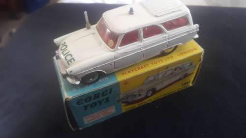 CORGI FORD ZEPHYR 419