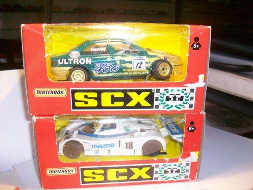 2 X SCX SLOTCARS