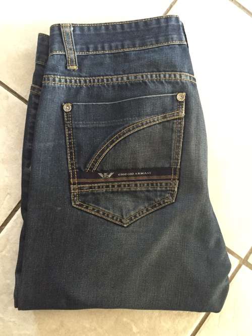 Very nice men's Armani Jeans - size 34