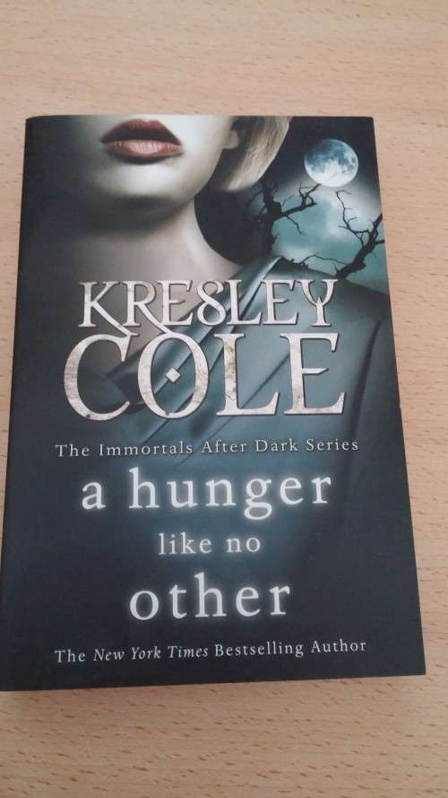 A Hunger like No Other by Kresley Cole