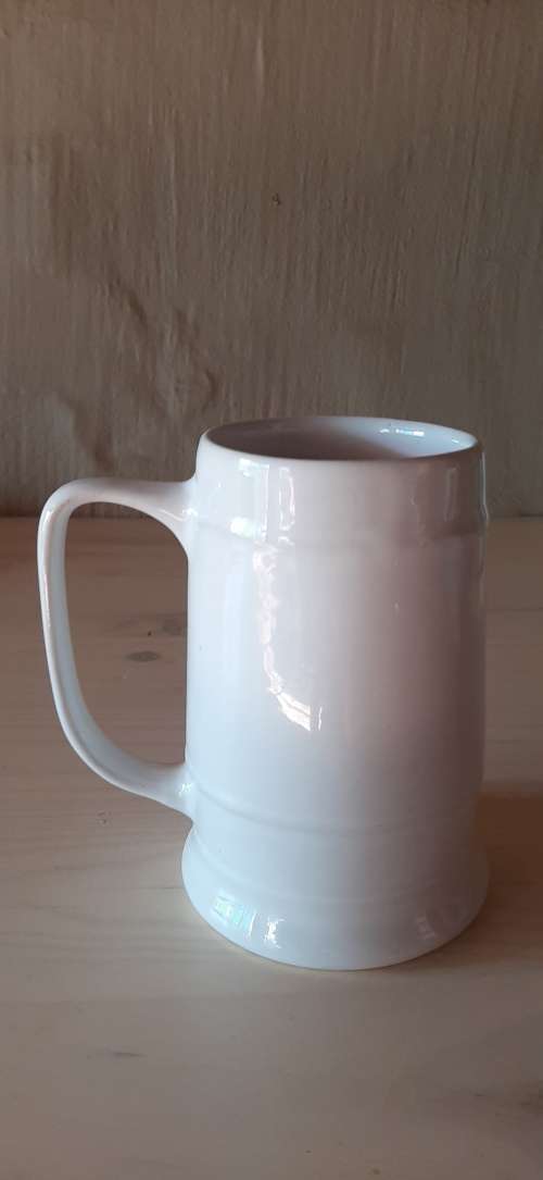 *Rhodesian Bush War* -1979  Rhodesian Light Infantry (RLI) KG VI Barracks Mug.