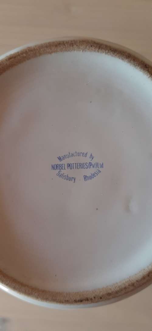 *Rhodesian Bush War* -1979  Rhodesian Light Infantry (RLI) KG VI Barracks Mug.