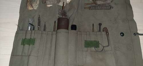 * SADF Border War * - R4 Assault Rifle Cleaning Kit & Components.