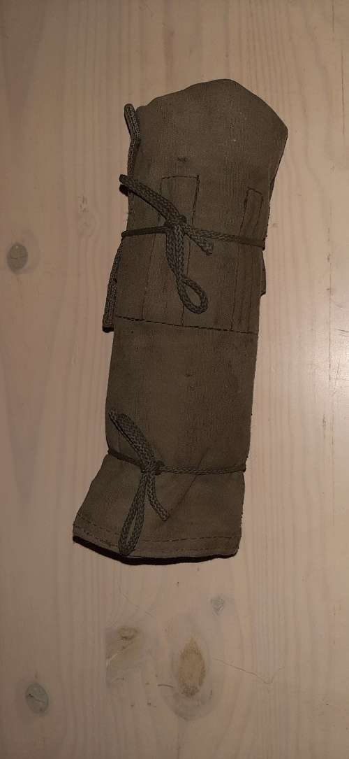 * SADF Border War * - R4 Assault Rifle Cleaning Kit & Components.