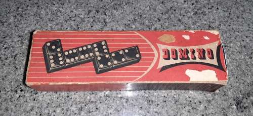 ** Vintage Complete Set of Dominoes in Original Box **