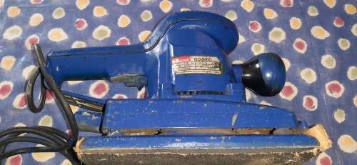 ** MAKITA Belt Sander 330 Watt  BO 4900 .**