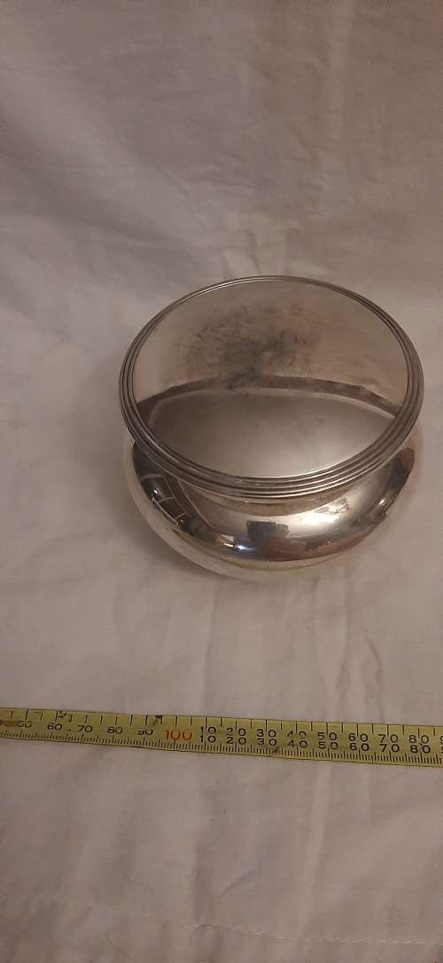 **  Early 20 Century : Derby English Silverplate E.P.N.S Tea Caddie (11 cm).**