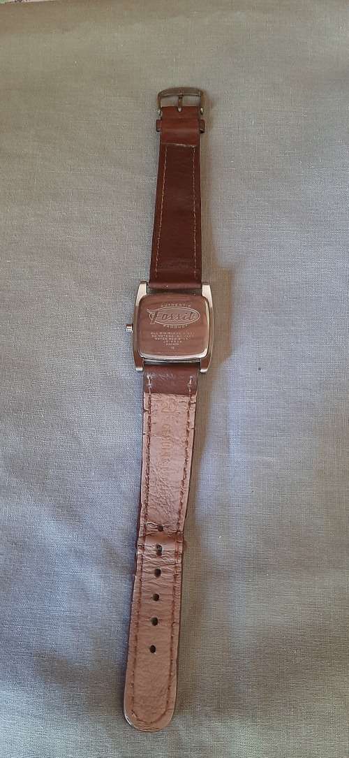 ** ORIGINAL - FOSSIL Ladies Stainless Steel Watch Model : JR-8838 250508 (UNTESTED).**