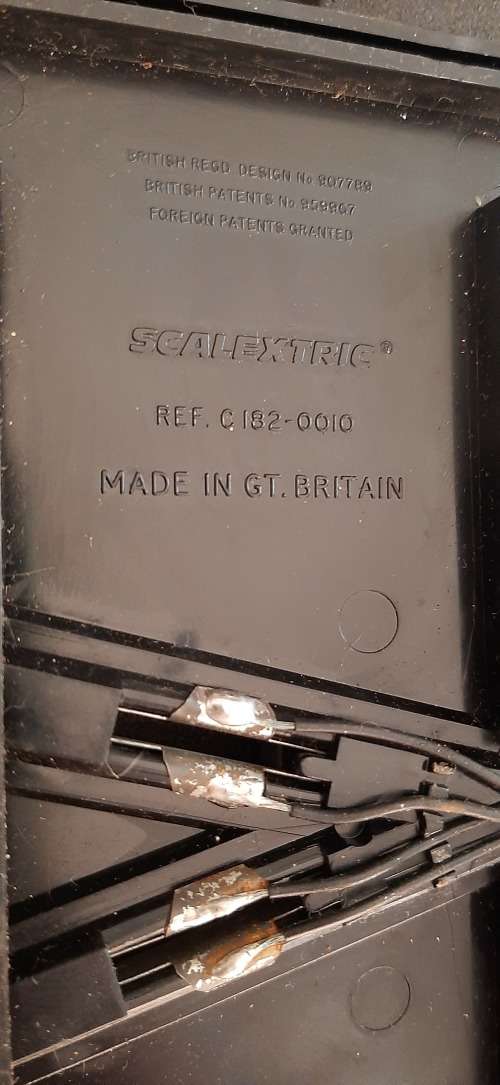 ** ORIGINAL : Tri-Ang `Scalextric` Assorted Tracks x 14 (Lot #3).**